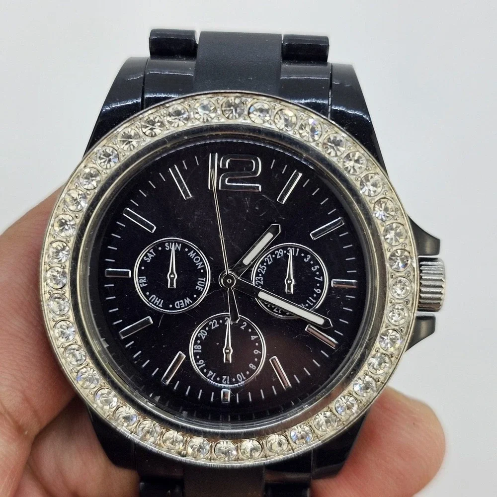 Women's Watch 40MM Black Dial Crystal Bezel Black Bracelet Band 6.5
